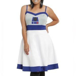 R2D2 Her Universe Dress 4